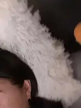 ellie_ssexy from StripChat is Freechat
