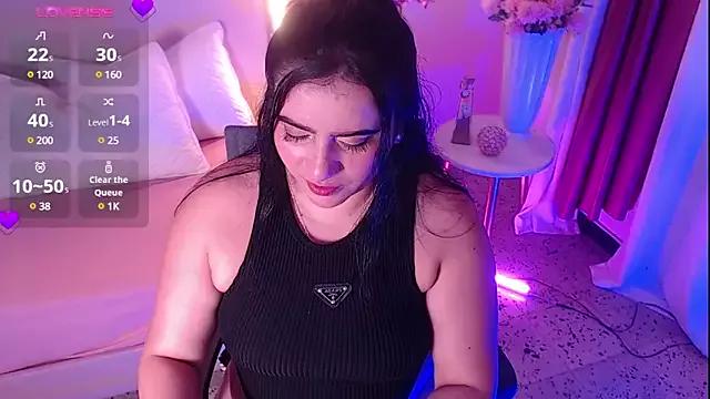 Try our streaming cams variety and talk on a personal level with our adorable girls streamers, showing off their bountiful shapes and dildos.