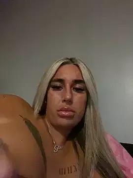 EllieMaeBaby from StripChat
