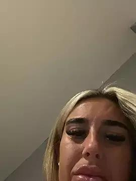 EllieMaeBaby from StripChat