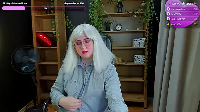 Ellis_Nova from StripChat is Freechat