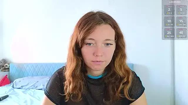 ellisunny from StripChat is Freechat