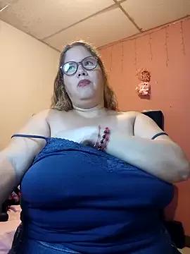 EllisW8 from StripChat