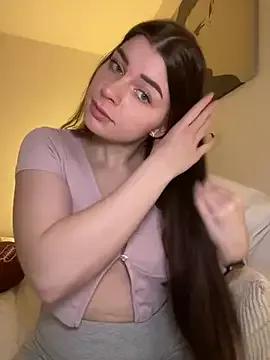 EllyNora from StripChat