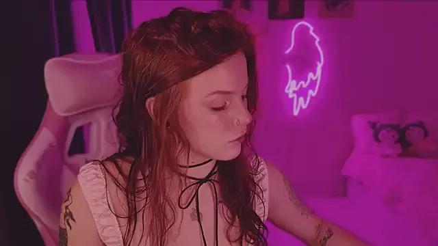 Elsie_Ginger from StripChat