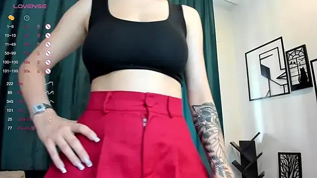 Try our streaming cams variety and talk on a personal level with our adorable girls streamers, showing off their bountiful shapes and dildos.