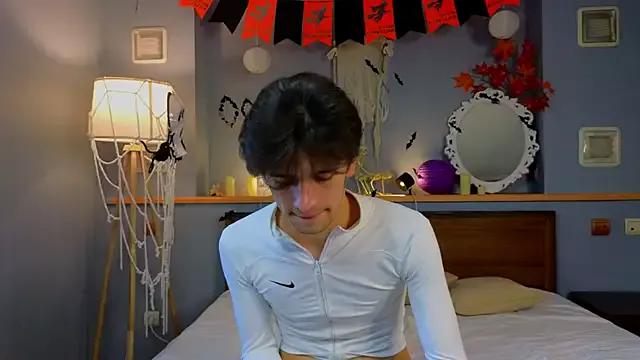 elvano_et from StripChat is Freechat