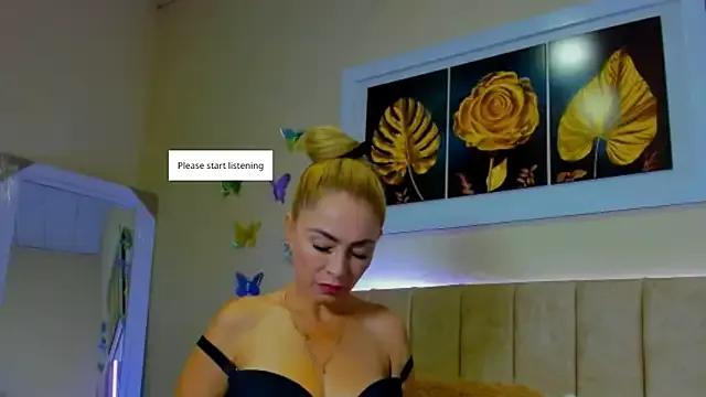 Emagarcia from StripChat