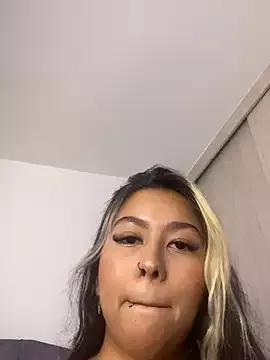 EmberEyes_999 from StripChat