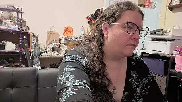 emberlynnix from StripChat