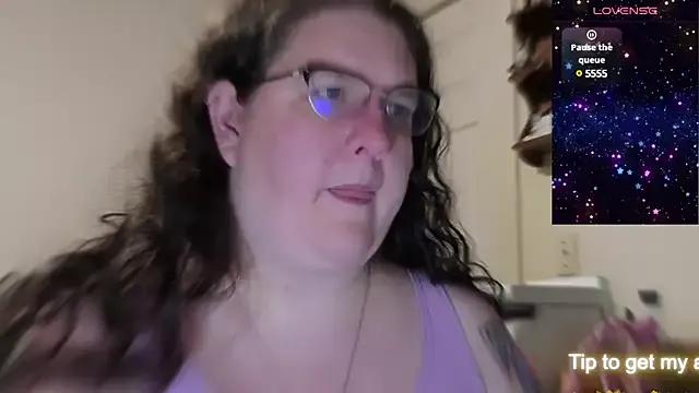 emberlynnix from StripChat
