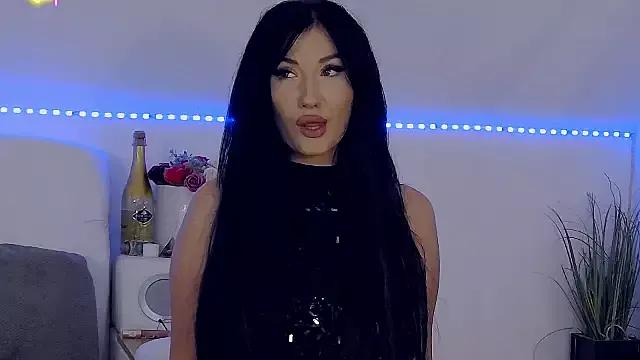 EmDesire from StripChat