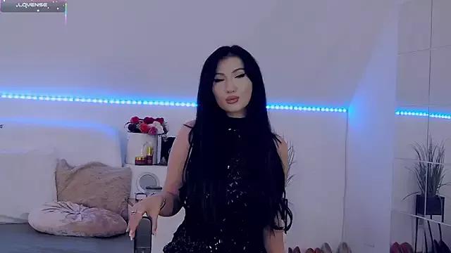 EmDesire from StripChat