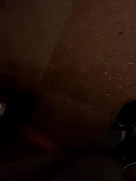 Emeli32-22 from StripChat is Freechat