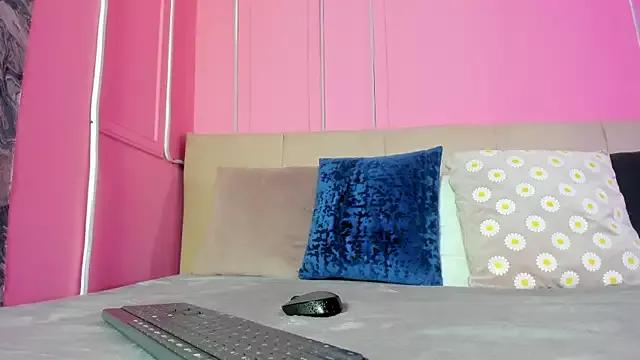 Emelyy_Carter from StripChat