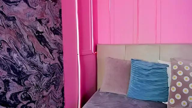Emelyy_Carter from StripChat is Freechat