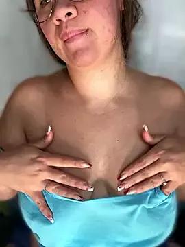 Emiily_lee from StripChat