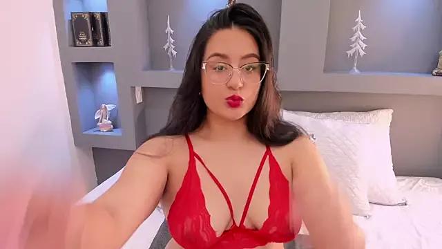 EmiilyBloomm from StripChat