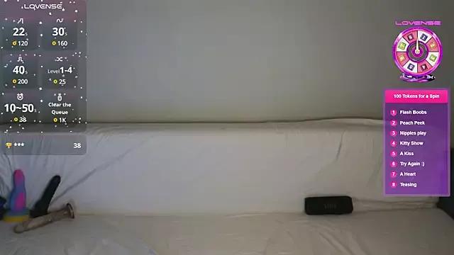 Try our streaming cams variety and talk on a personal level with our adorable girls streamers, showing off their bountiful shapes and dildos.