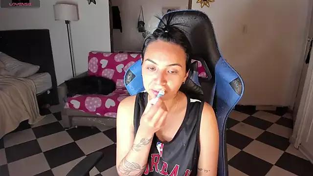 Try our streaming cams variety and talk on a personal level with our adorable girls streamers, showing off their bountiful shapes and dildos.