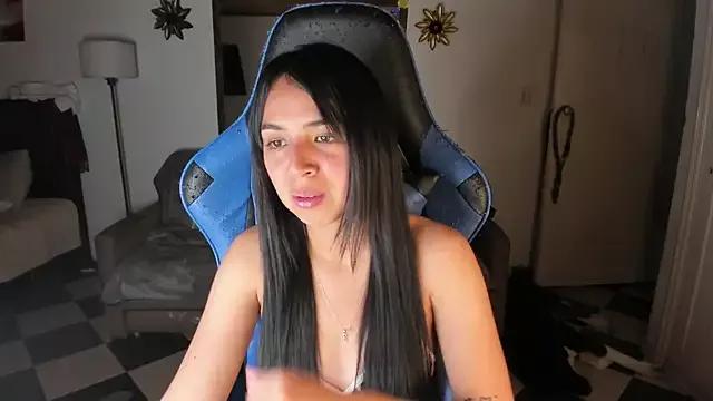 Try our streaming cams variety and talk on a personal level with our adorable girls streamers, showing off their bountiful shapes and dildos.