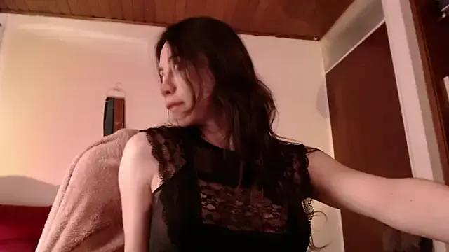 emily_pearl_ from StripChat is Freechat