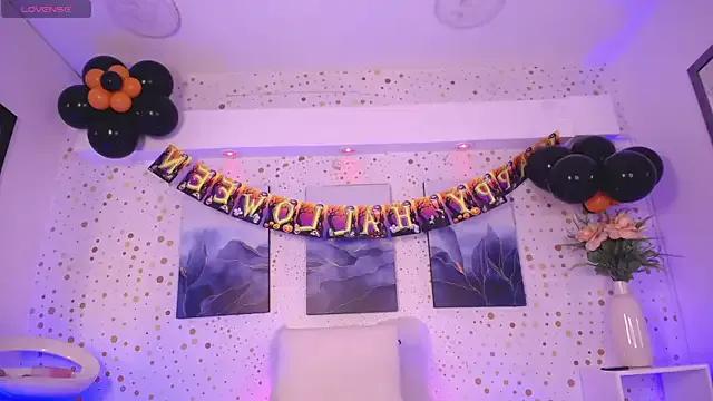 Try our streaming cams variety and talk on a personal level with our adorable girls streamers, showing off their bountiful shapes and dildos.