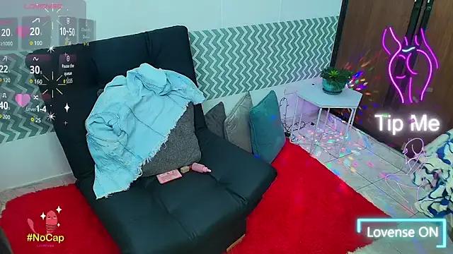 Try our streaming cams variety and talk on a personal level with our adorable girls streamers, showing off their bountiful shapes and dildos.
