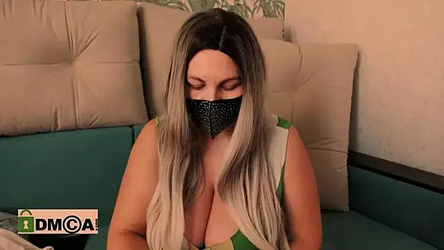 Try our streaming cams variety and talk on a personal level with our adorable girls streamers, showing off their bountiful shapes and dildos.