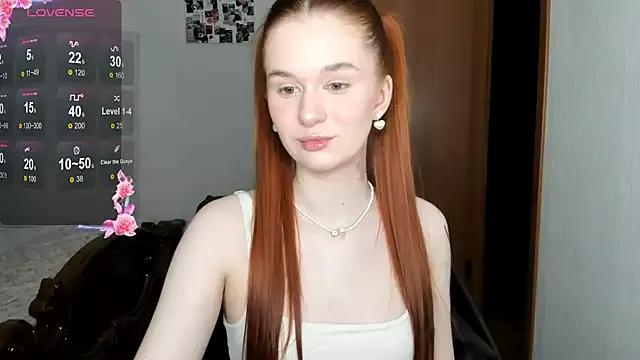 EmilySoul from StripChat is Freechat
