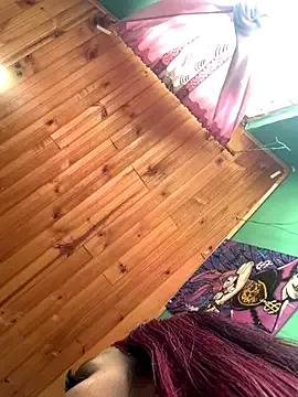 Emilyy-18 from StripChat is Freechat