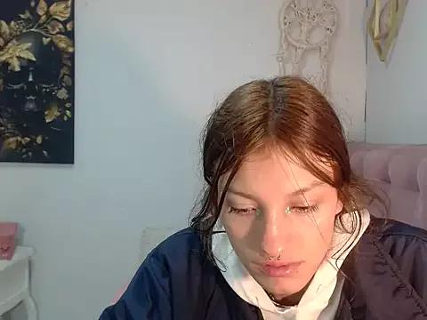 Emma-Wilson from StripChat is Freechat
