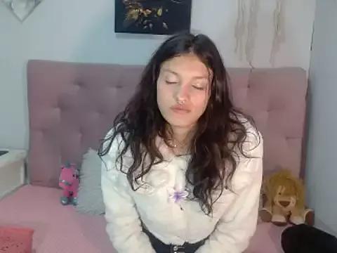 Try our streaming cams variety and talk on a personal level with our adorable girls streamers, showing off their bountiful shapes and dildos.