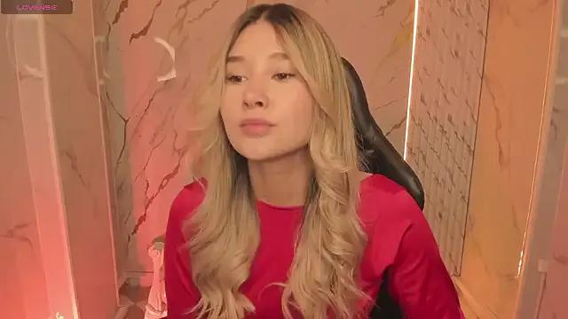 Emma1_b_ from StripChat