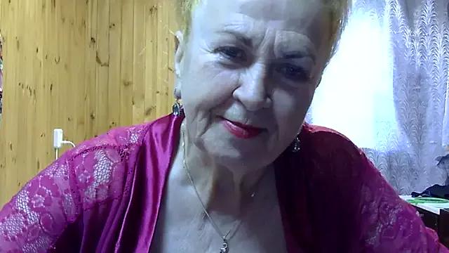 Emma52610 from StripChat is Freechat
