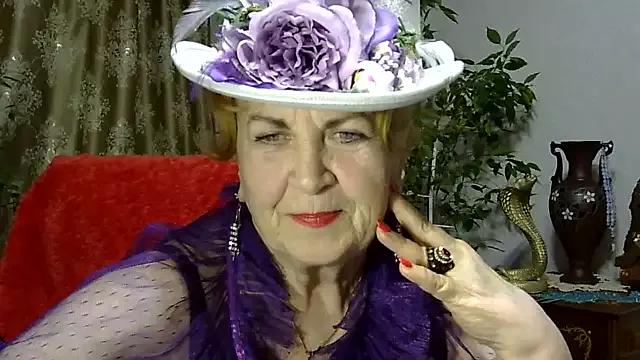 Emma52610 from StripChat