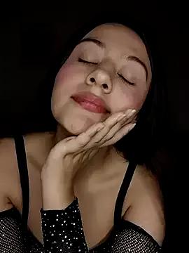 Emma__Smiith from StripChat