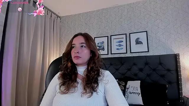 emma__smith1 from StripChat