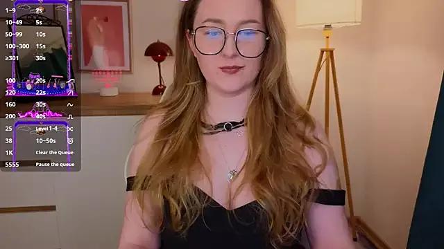 Try our streaming cams variety and talk on a personal level with our adorable girls streamers, showing off their bountiful shapes and dildos.