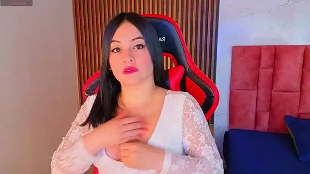 Emma_gatess from StripChat is Freechat
