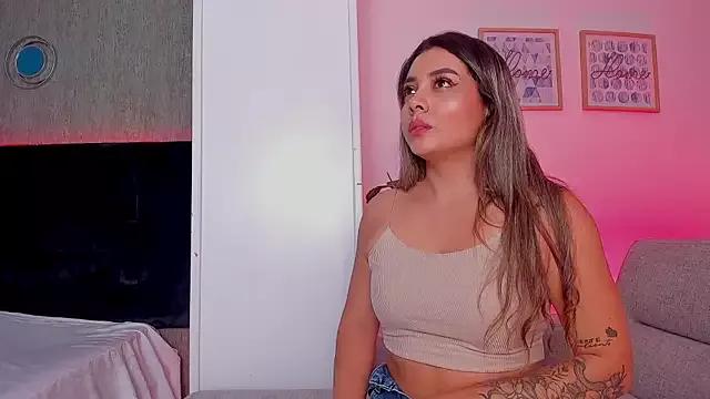 Try our streaming cams variety and talk on a personal level with our adorable girls streamers, showing off their bountiful shapes and dildos.