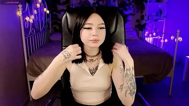 Emma_Kirks from StripChat