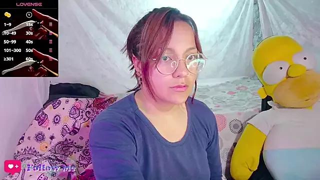 emma_luna1986 from StripChat