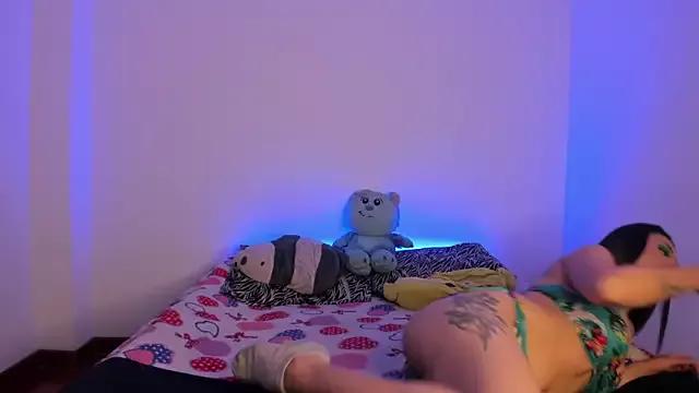 Emma_Muller1 from StripChat
