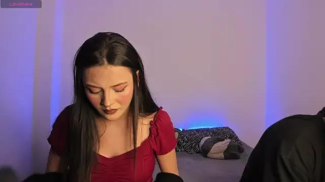 Emma_Muller1 from StripChat