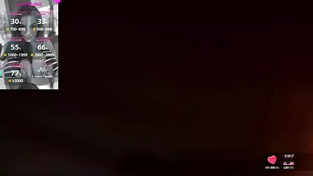 Emma_Muller32 from StripChat
