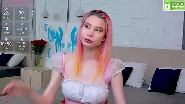 Emma_plux from StripChat is Freechat