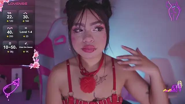 Try our streaming cams variety and talk on a personal level with our adorable girls streamers, showing off their bountiful shapes and dildos.