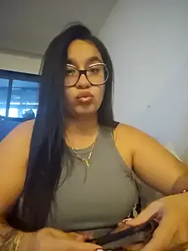 Emma_spa69 on StripChat 