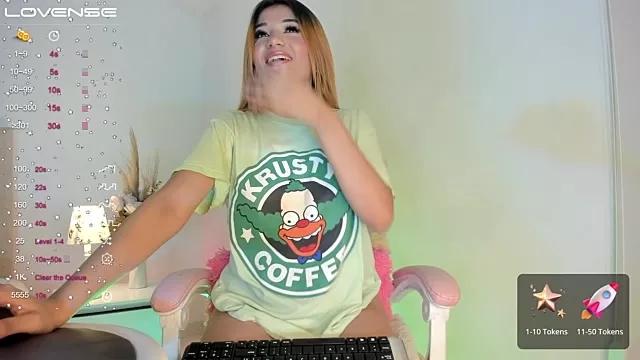 Try our streaming cams variety and talk on a personal level with our adorable girls streamers, showing off their bountiful shapes and dildos.